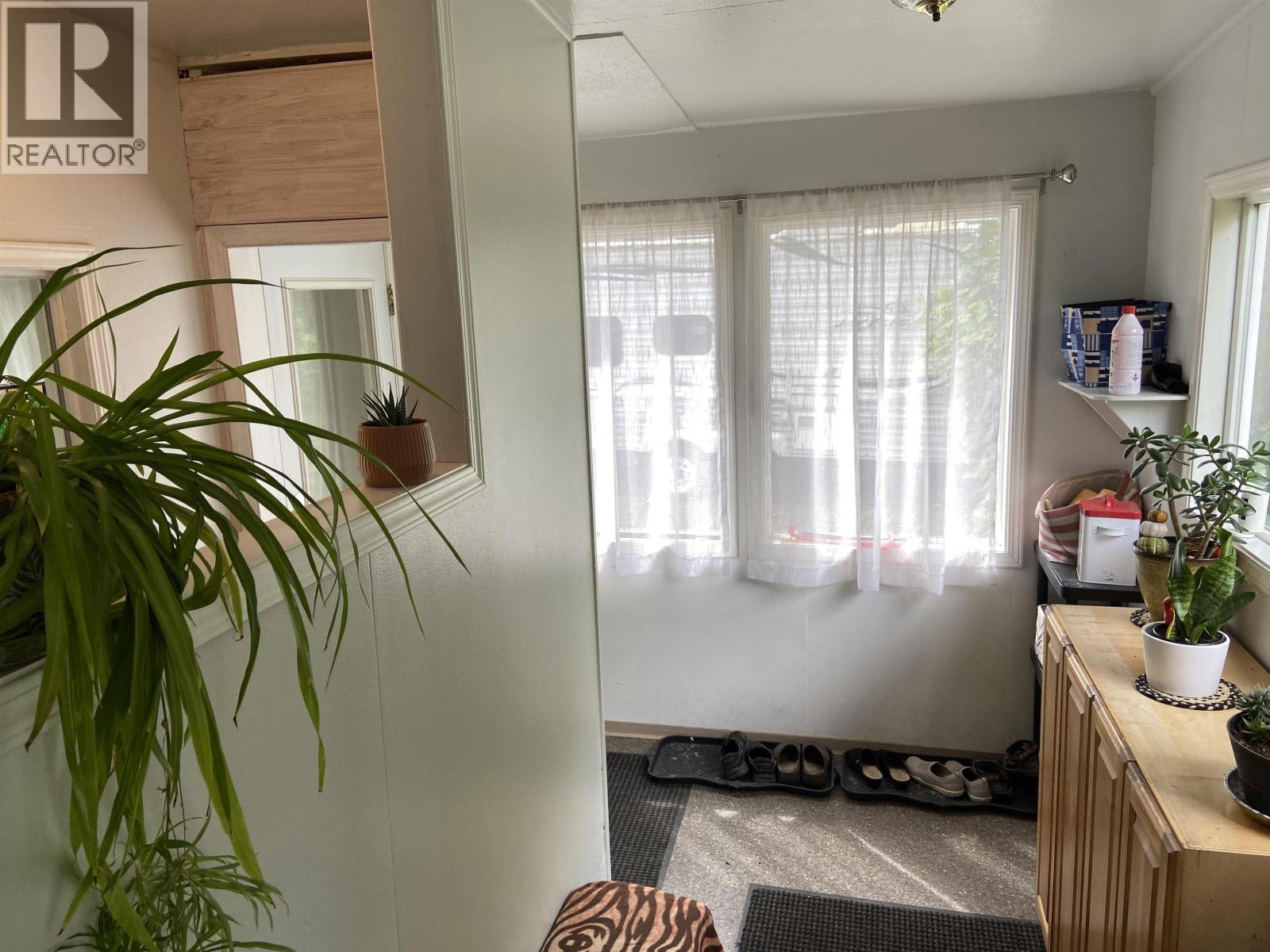 2601 SPARKS STREET - 4