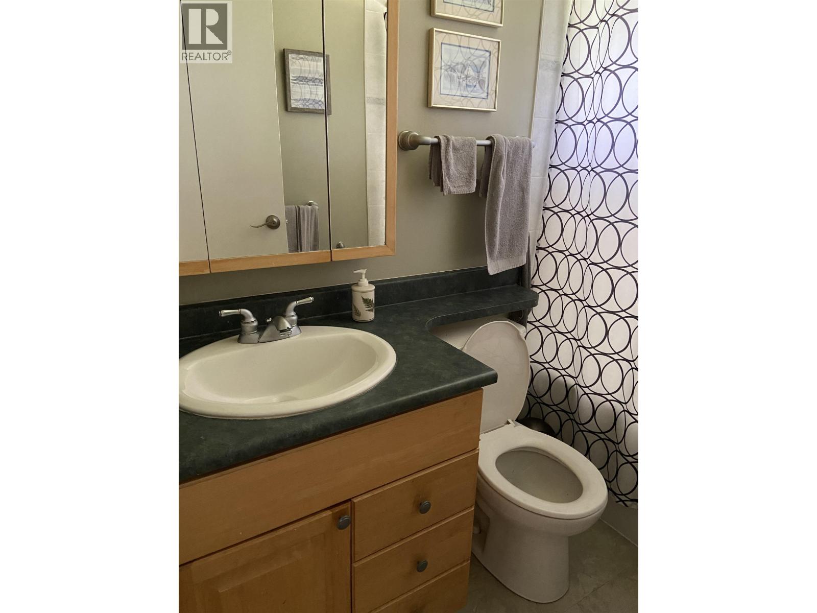 2601 SPARKS STREET - 11