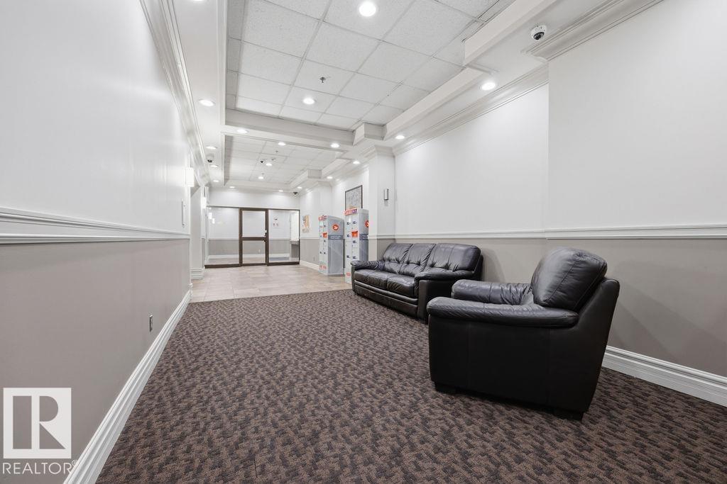 #315 10160 114 ST NW - 5