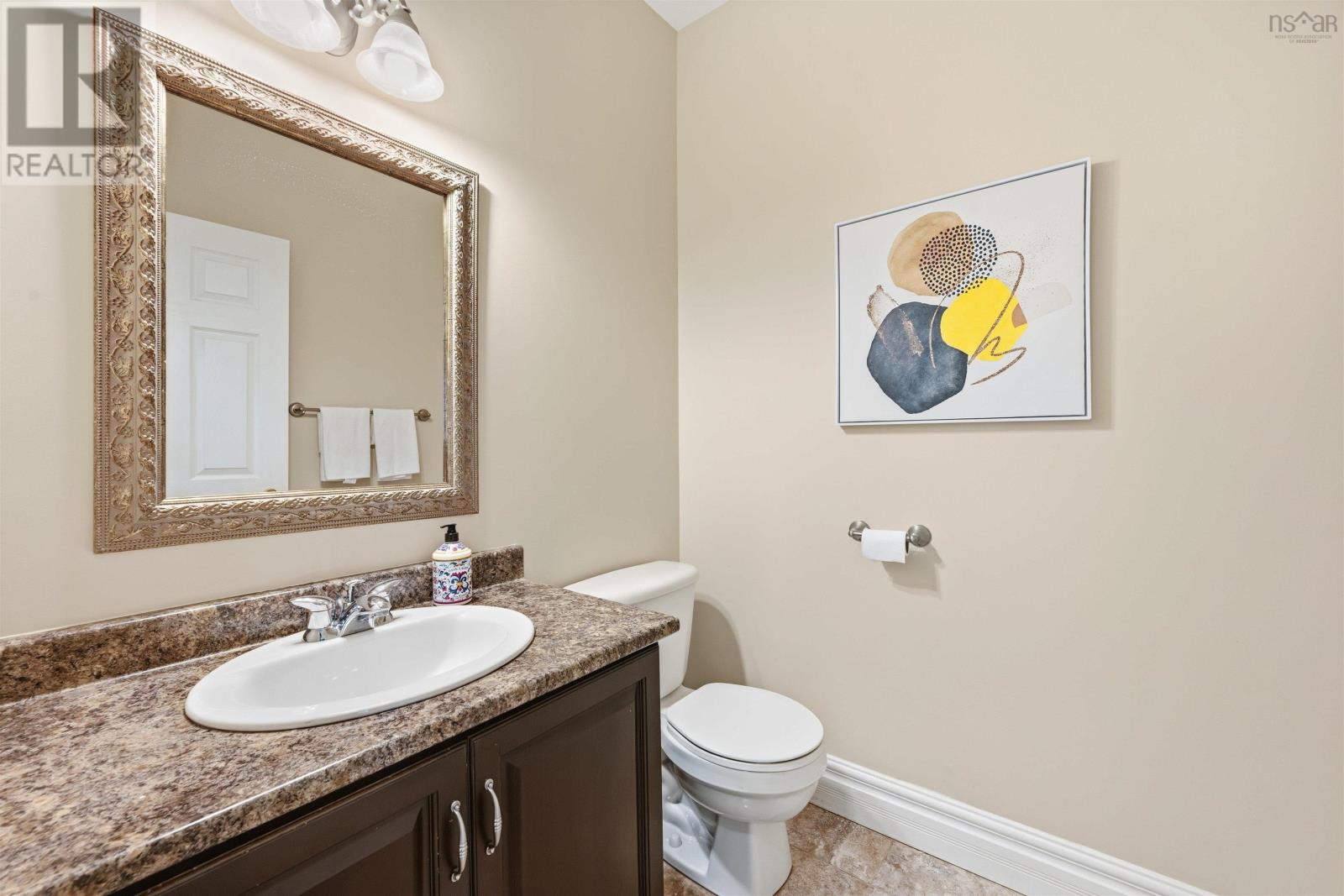 Property 29 of 42 of 65 Roxbury Crescent