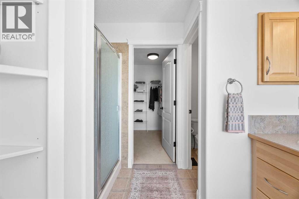 87 Royal Birch Point NW - 29