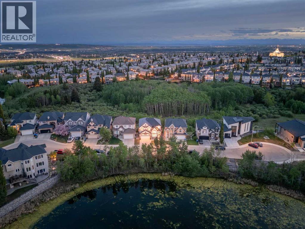 87 Royal Birch Point NW - 48