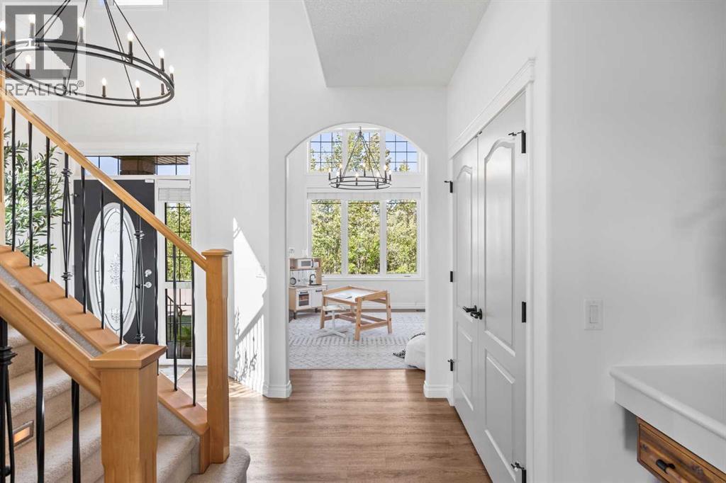 87 Royal Birch Point NW - 4