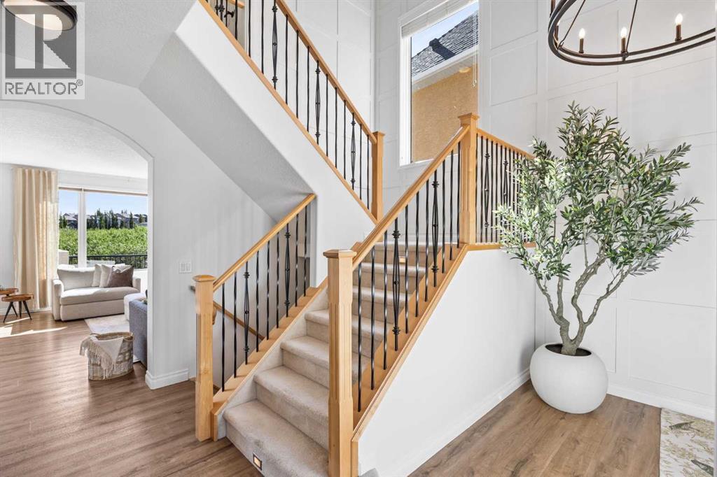 87 Royal Birch Point NW - 8