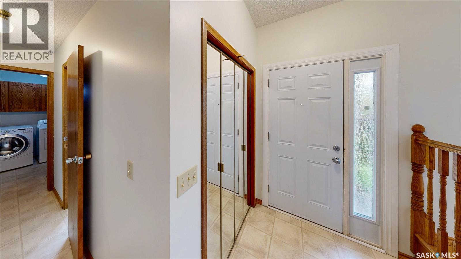 2630 Crocus DRIVE - 2