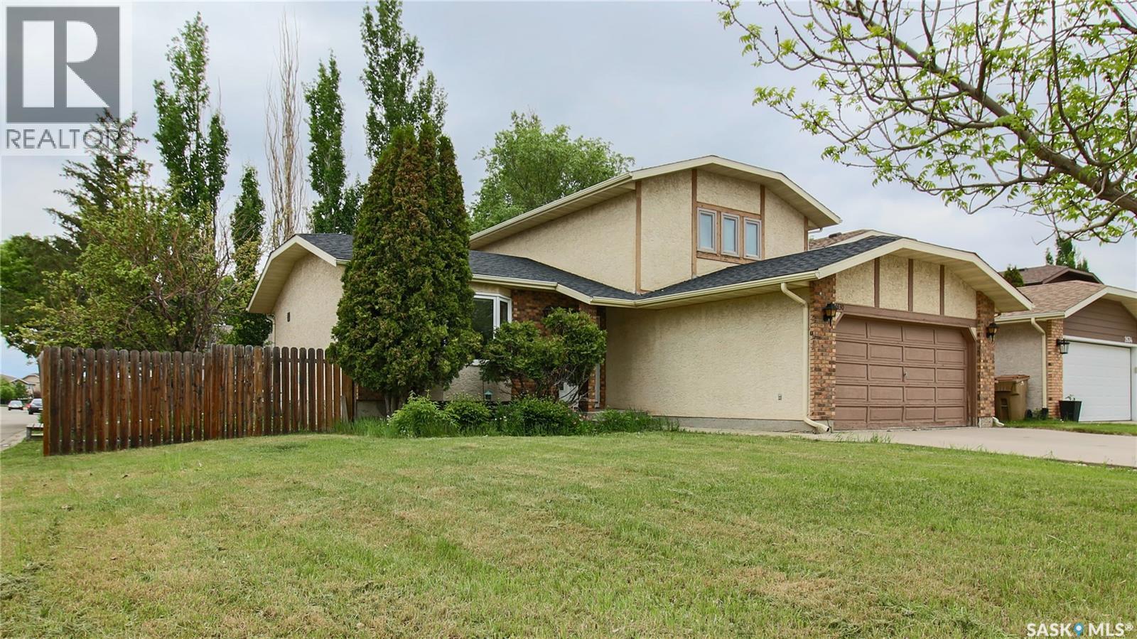 2630 Crocus DRIVE - 39