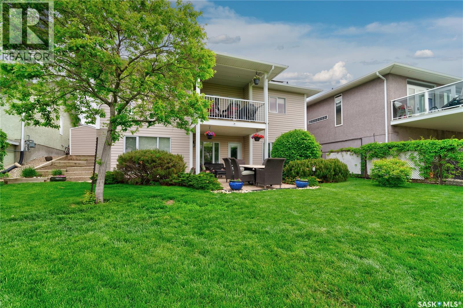 3511 Bishop CRESCENT E - 43