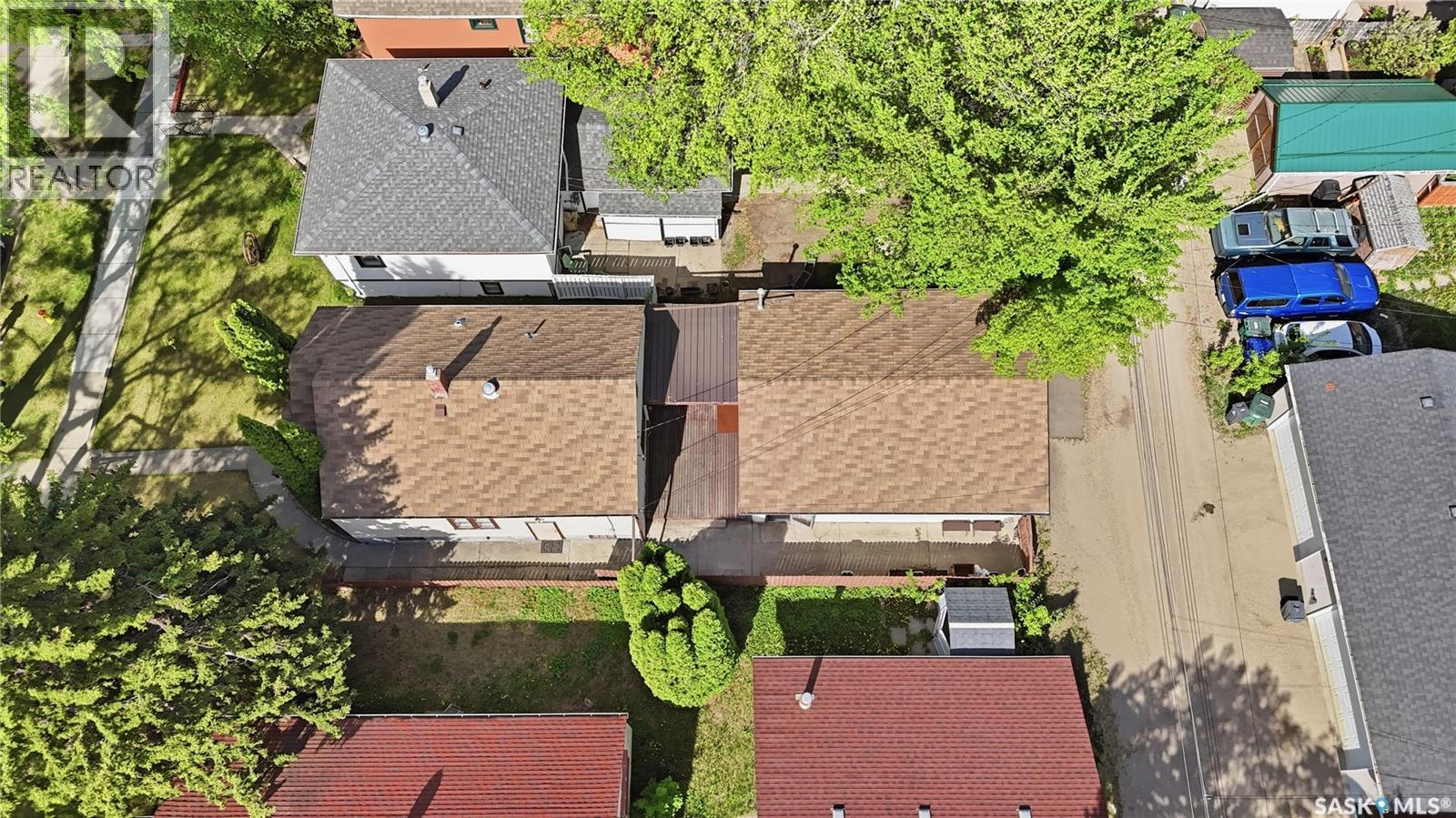 525 5th STREET E - 40