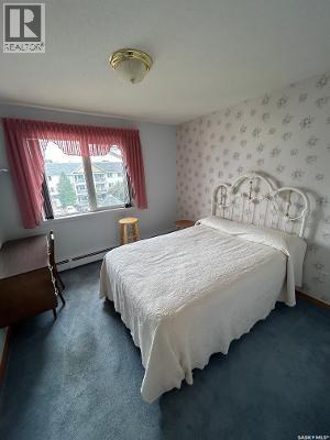 #305 303 Pinehouse DRIVE - 12