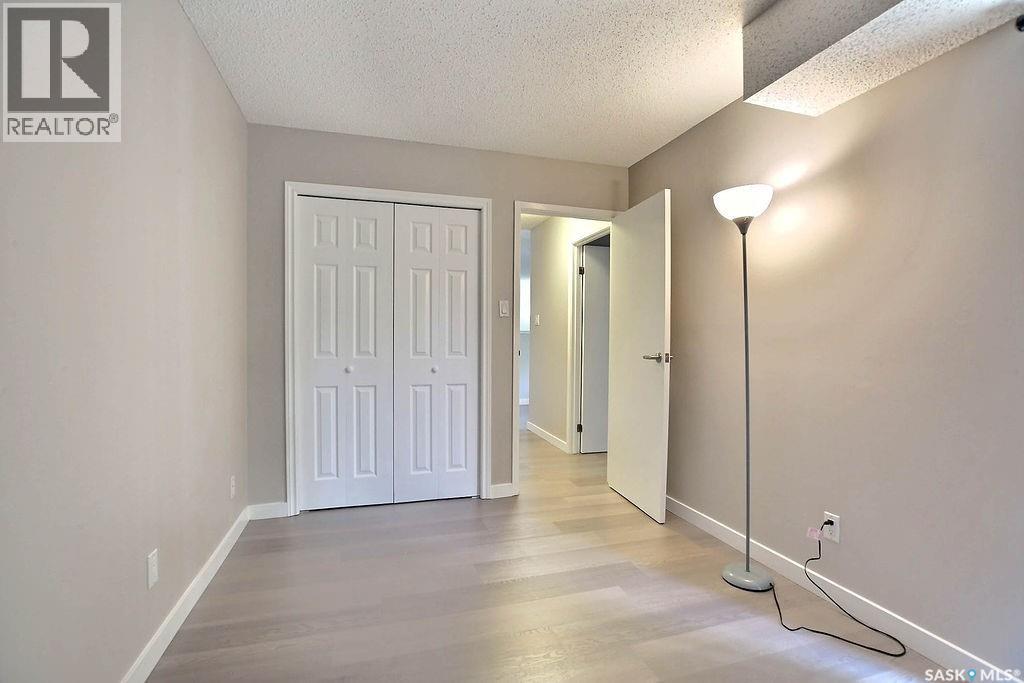 #118 2315 McIntyre STREET - 12