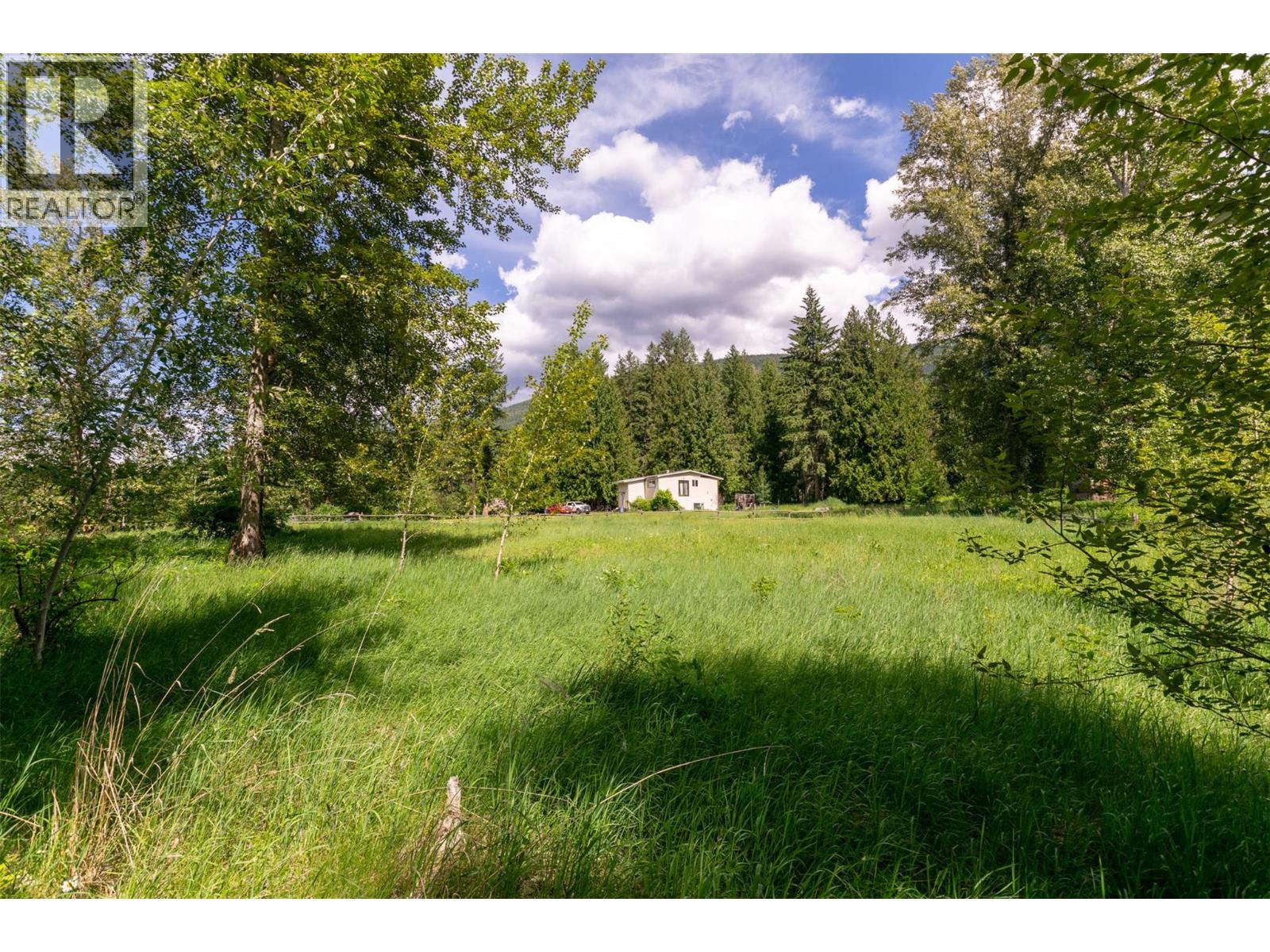 34 West Poirier Road - 46
