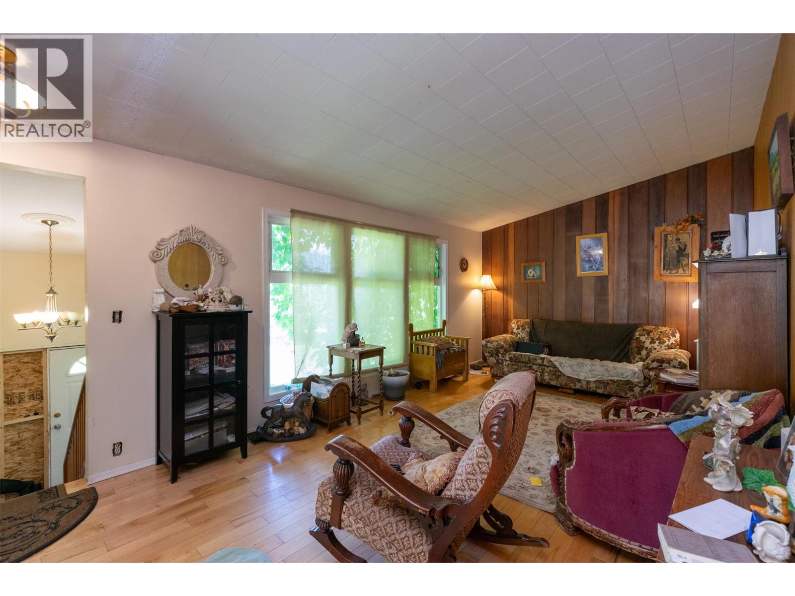 34 West Poirier Road - 5