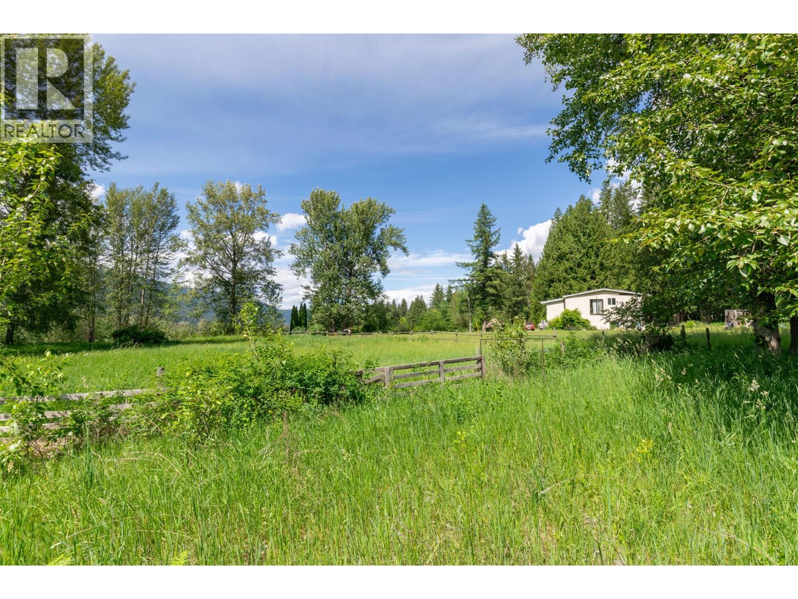 34 West Poirier Road - 38