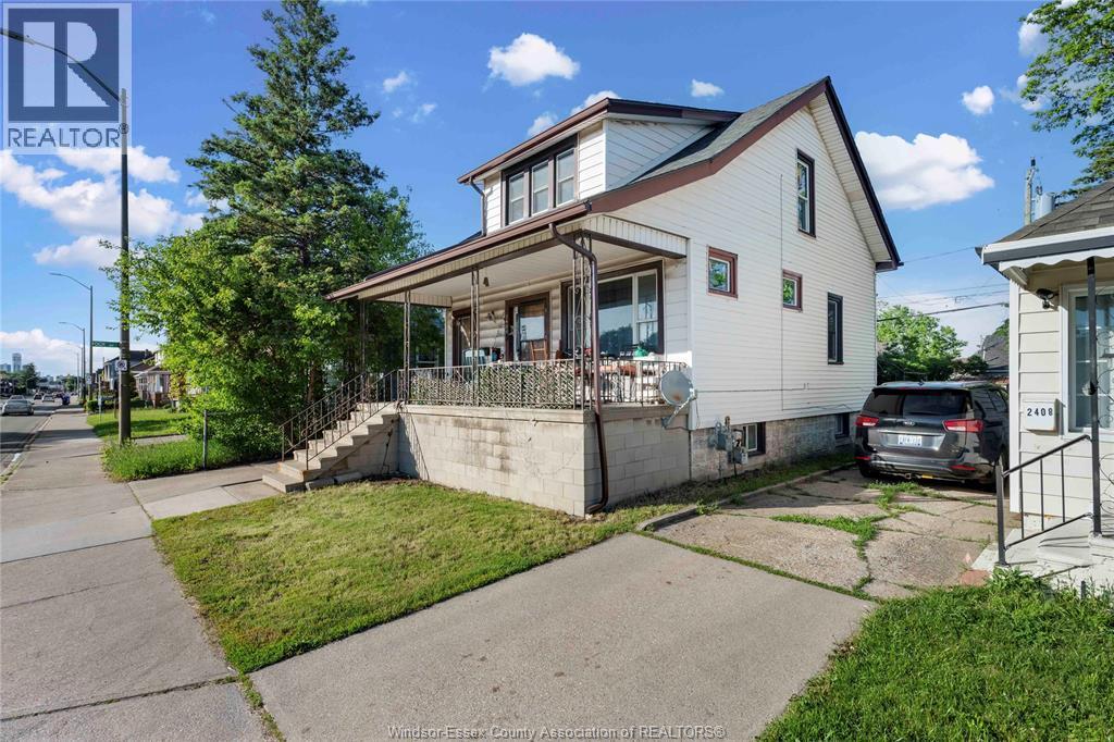 2404 Howard AVENUE - 2