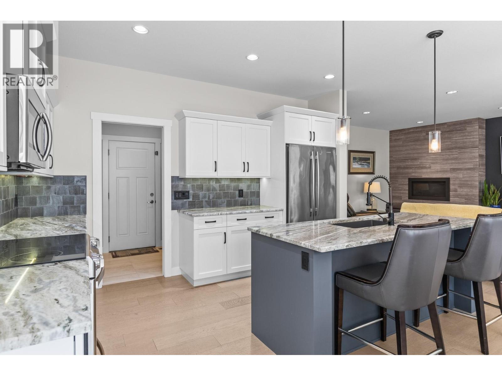 13194 Apex Crescent - 19