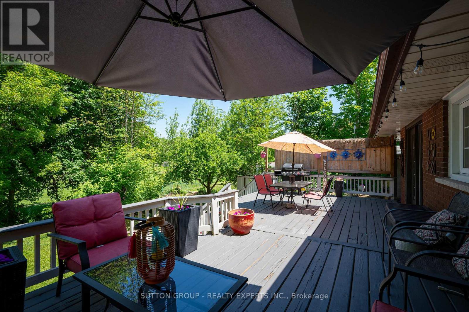6 GERRARD AVENUE - 31