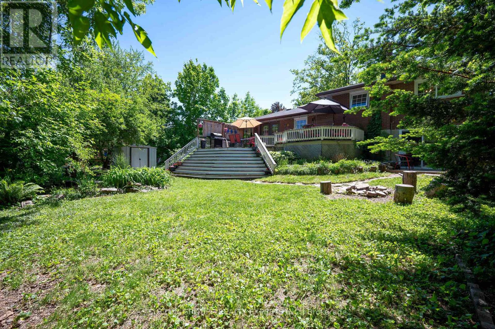 6 GERRARD AVENUE - 40