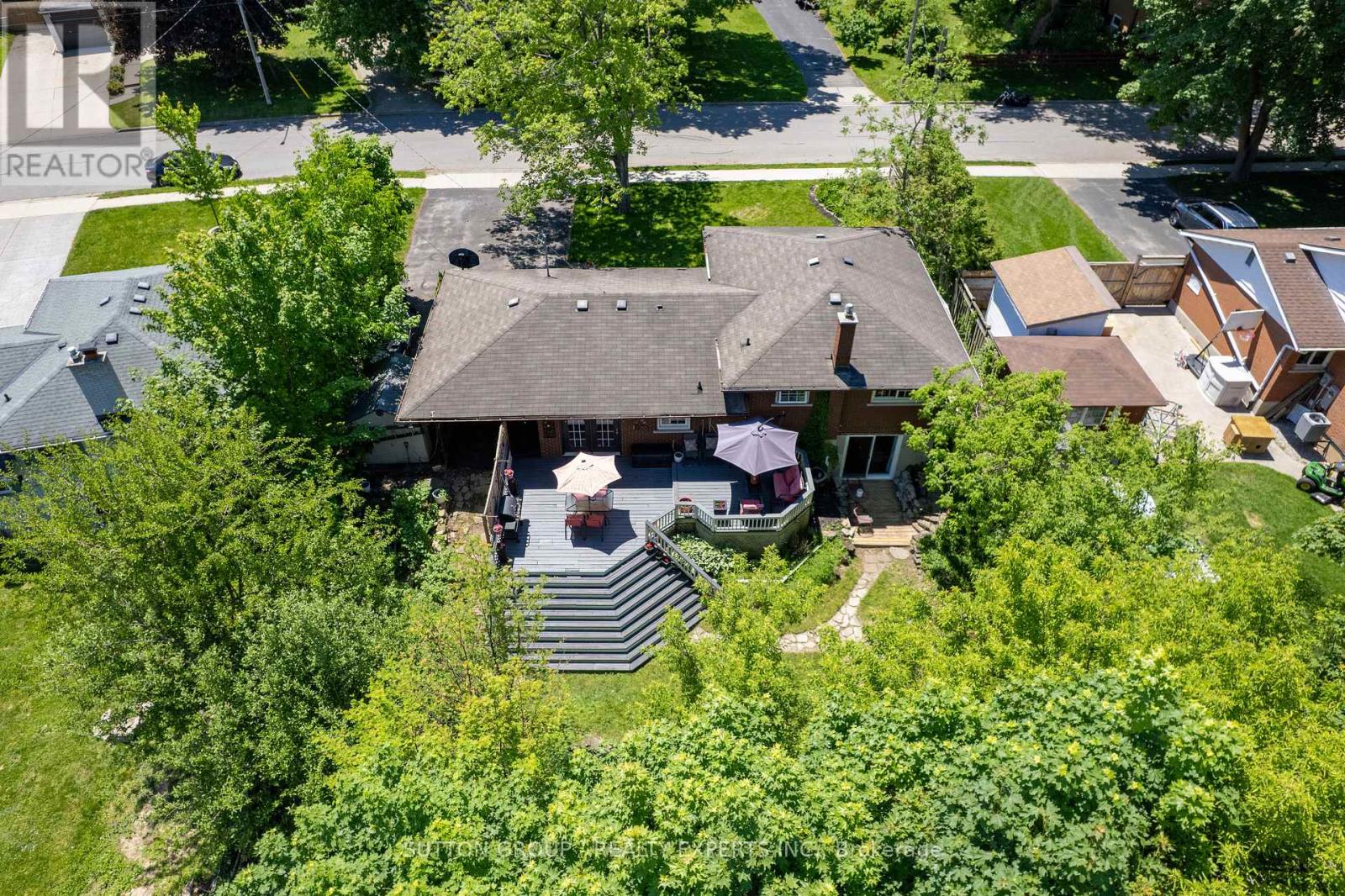 6 GERRARD AVENUE - 41