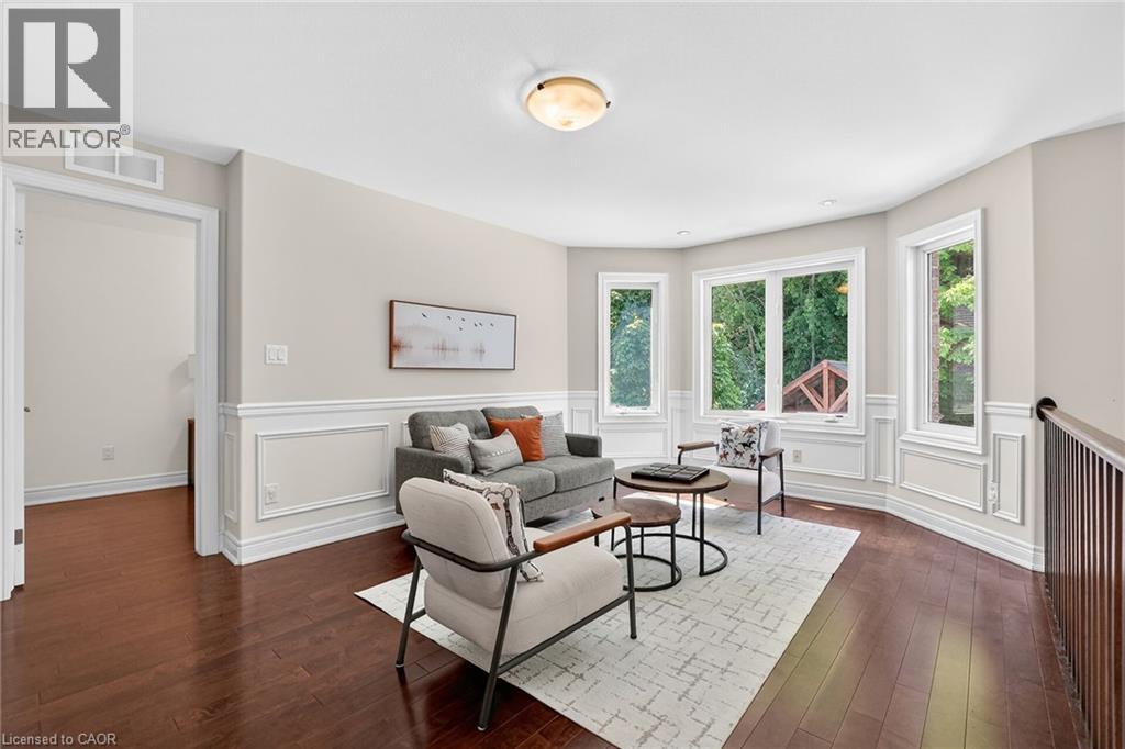 24 HEATHCOTE Court - 30