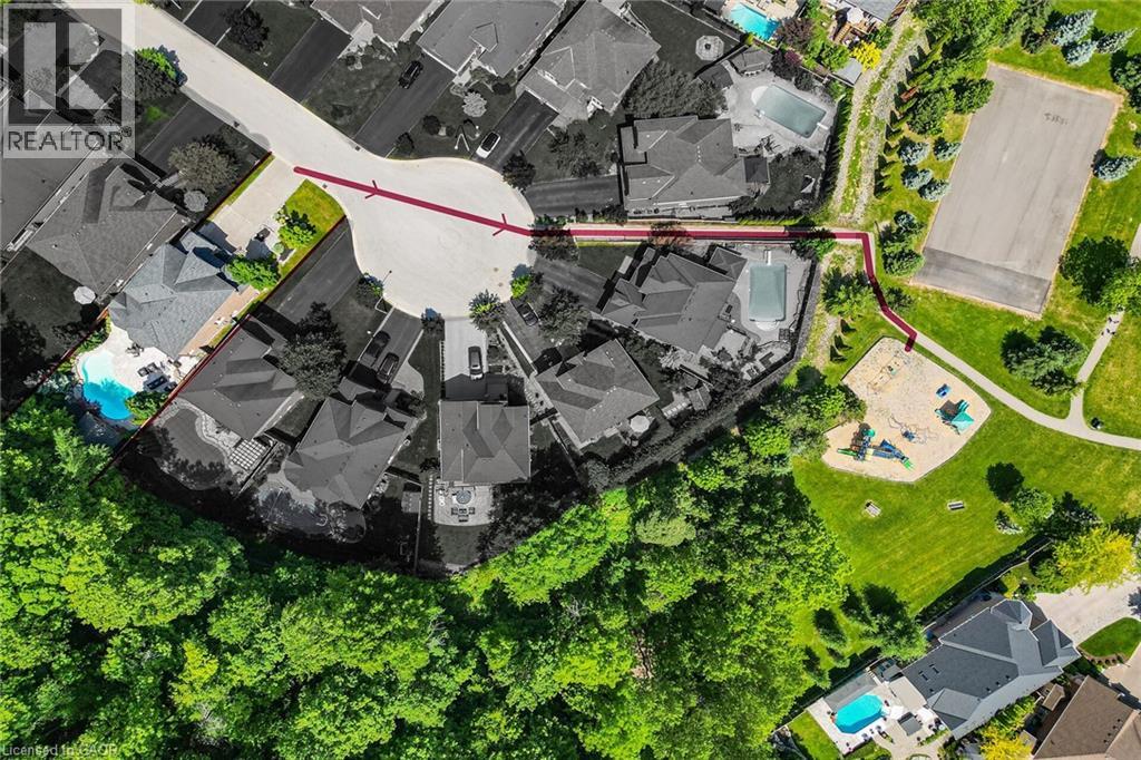 24 HEATHCOTE Court - 9