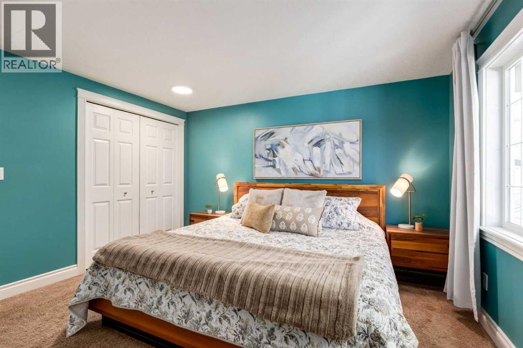 9716 Fairmount Drive SE - 20