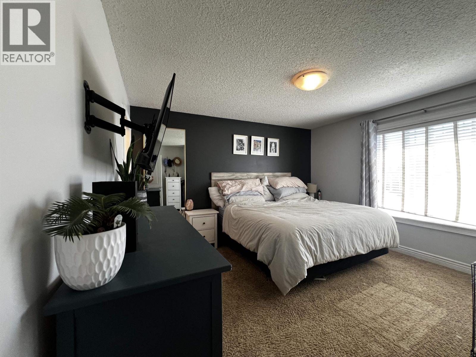 9712 118 AVENUE - 18