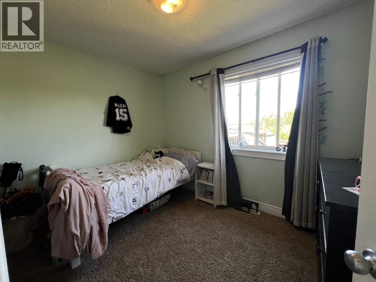 9712 118 AVENUE - 22