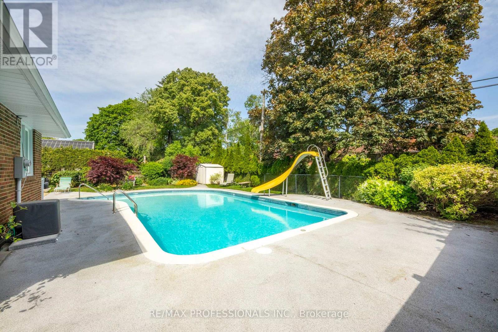 109 PRINCESS MARGARET BOULEVARD - 32