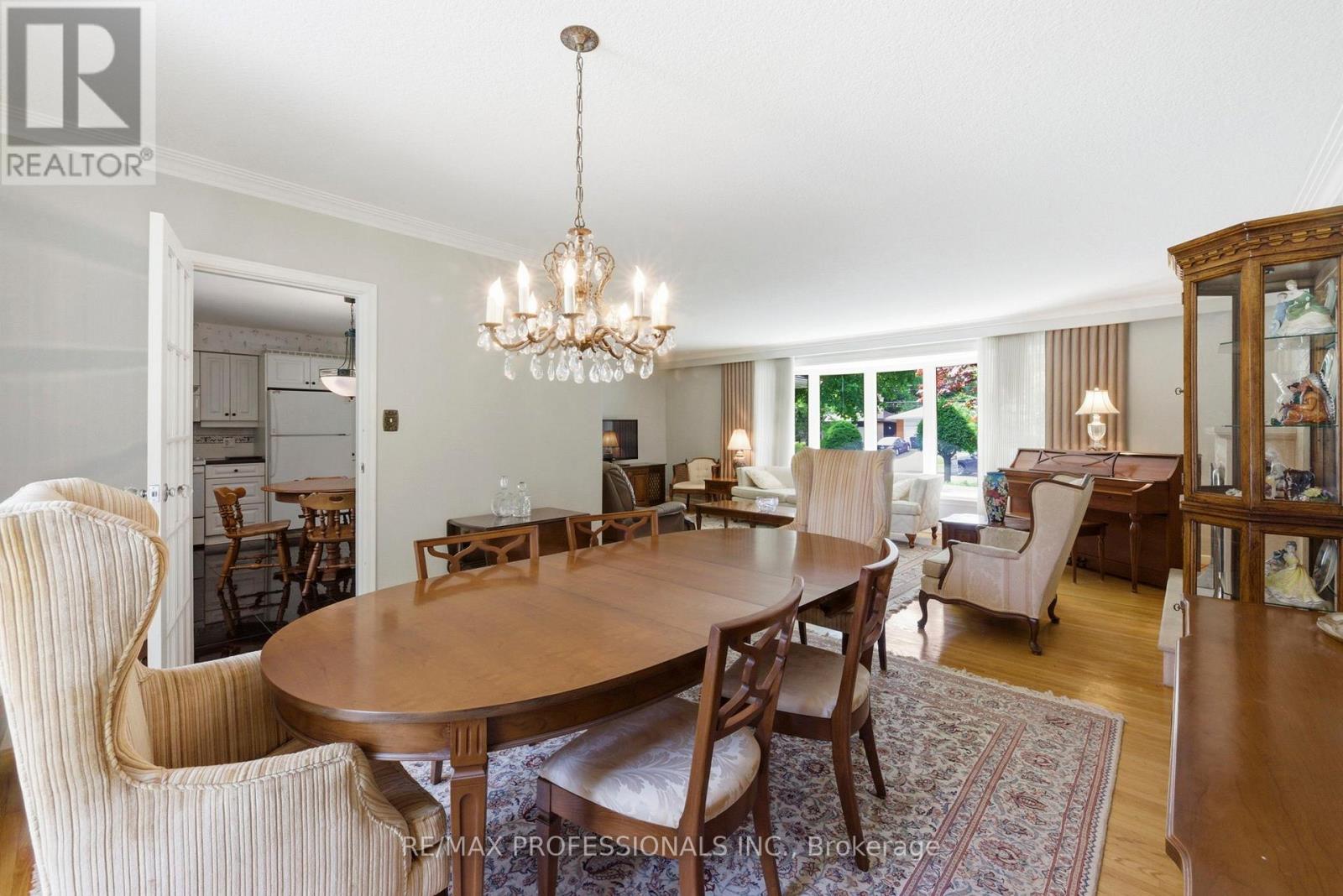 109 PRINCESS MARGARET BOULEVARD - 11