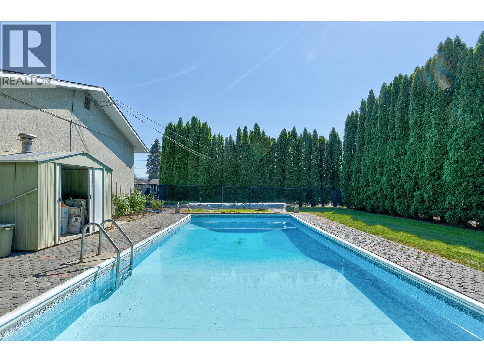 660 VALDES Drive - 36