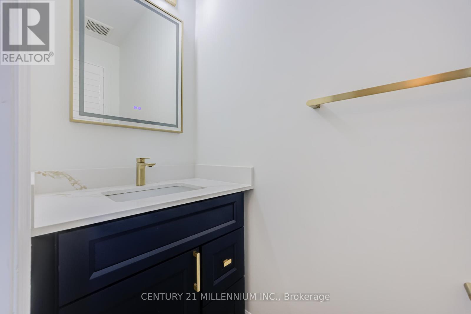 90 STEDFORD CRESCENT - 4