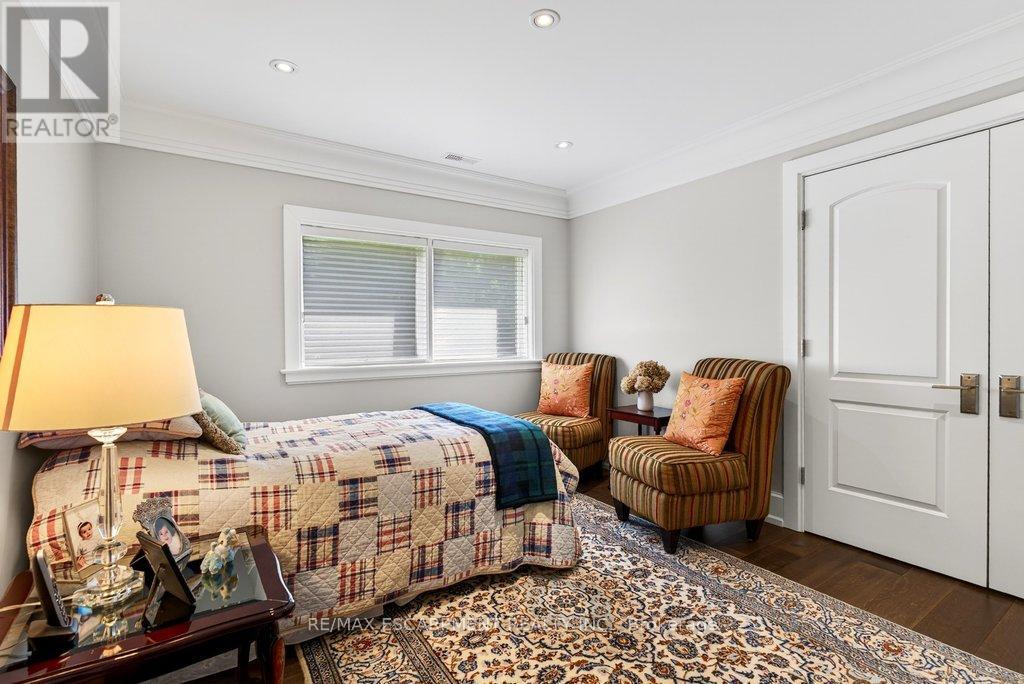 277 SHOREACRES ROAD - 32