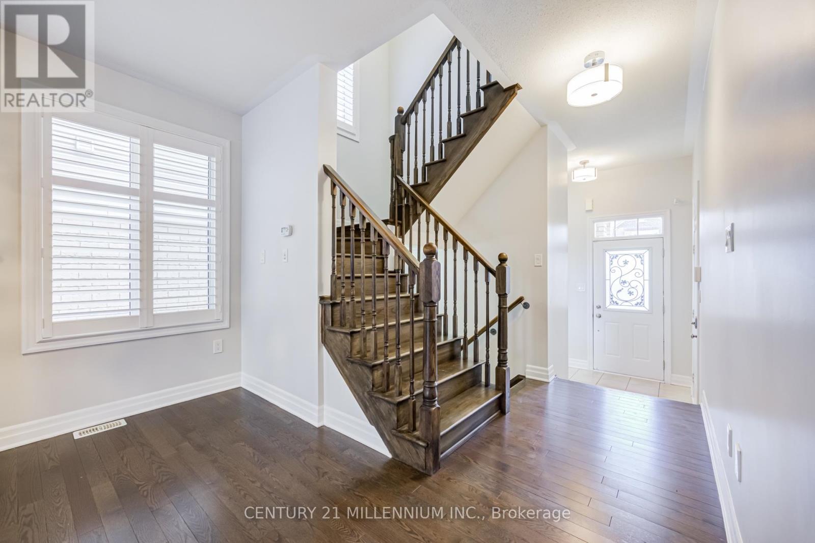 90 STEDFORD CRESCENT - 5
