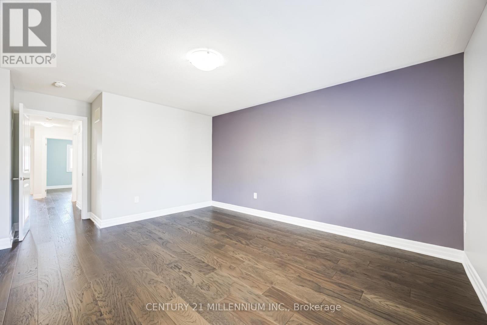 90 STEDFORD CRESCENT - 21