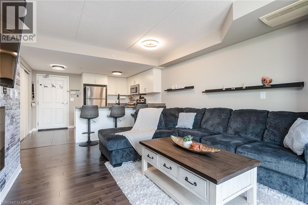 #205 155 COMMONWEALTH Street - 17