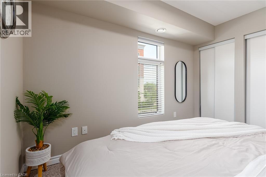 #205 155 COMMONWEALTH Street - 31