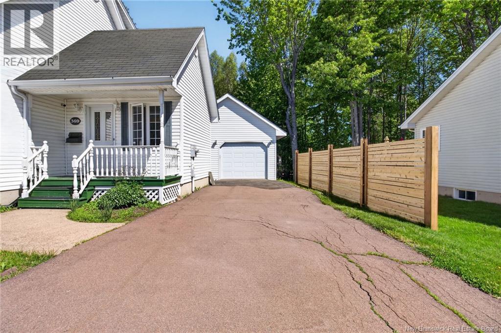 369 Eunice Avenue - 8