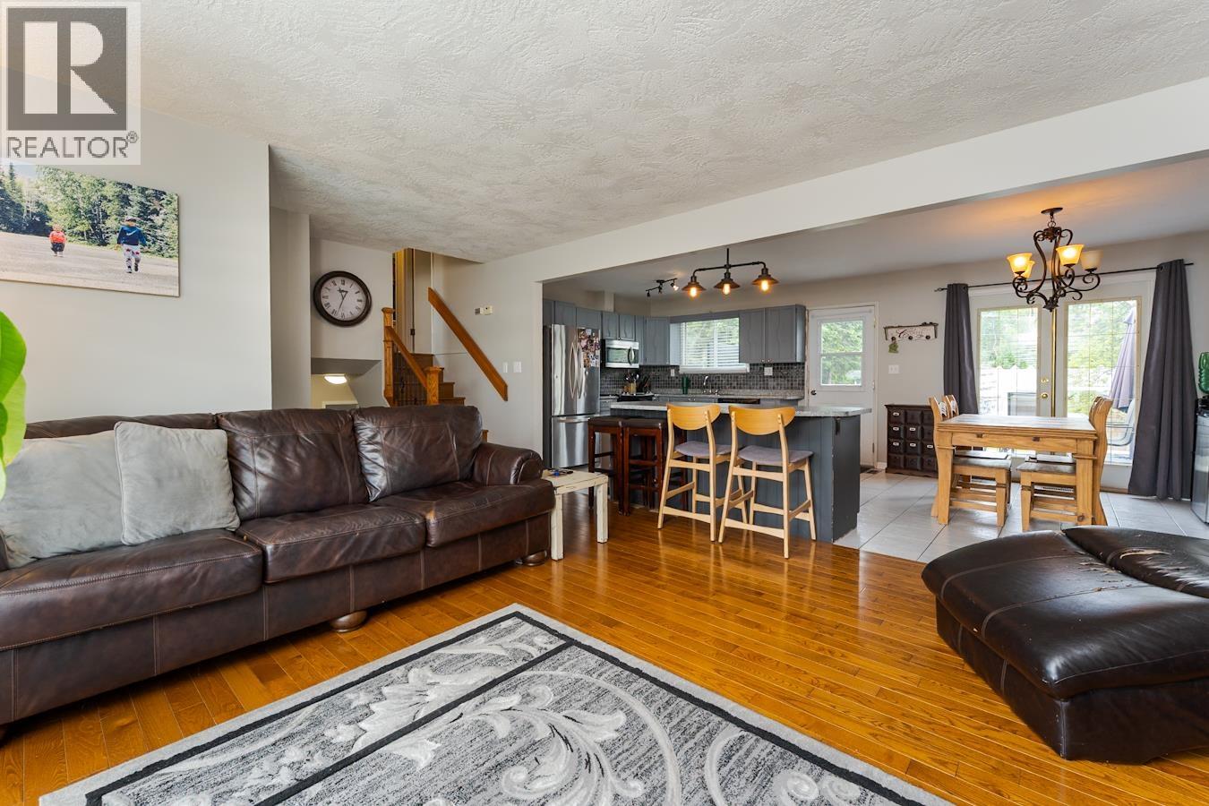 9141 VIKING ROAD - 12