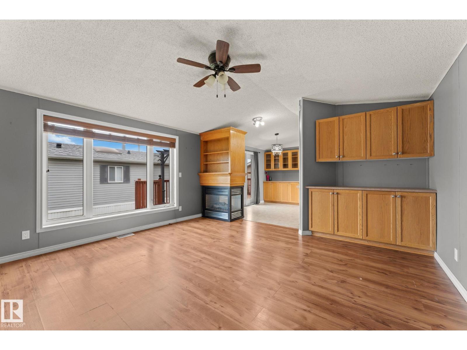 1592 Jubilee DR - 13