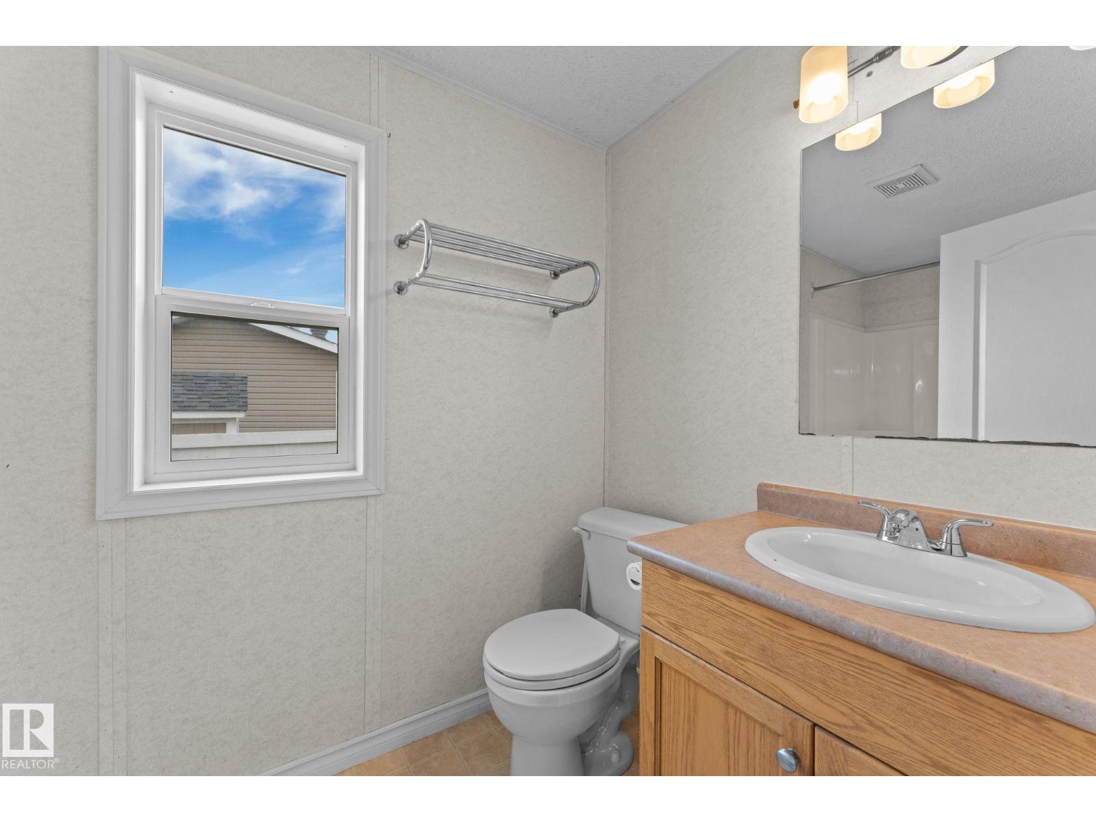 1592 Jubilee DR - 26