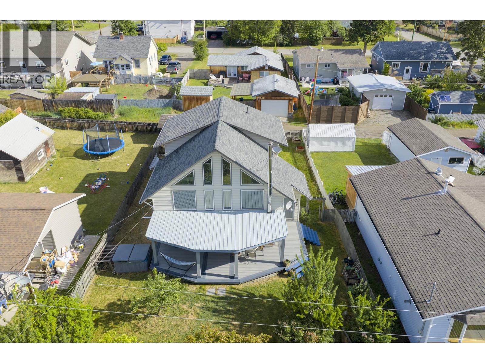 369 STEWART STREET - 26