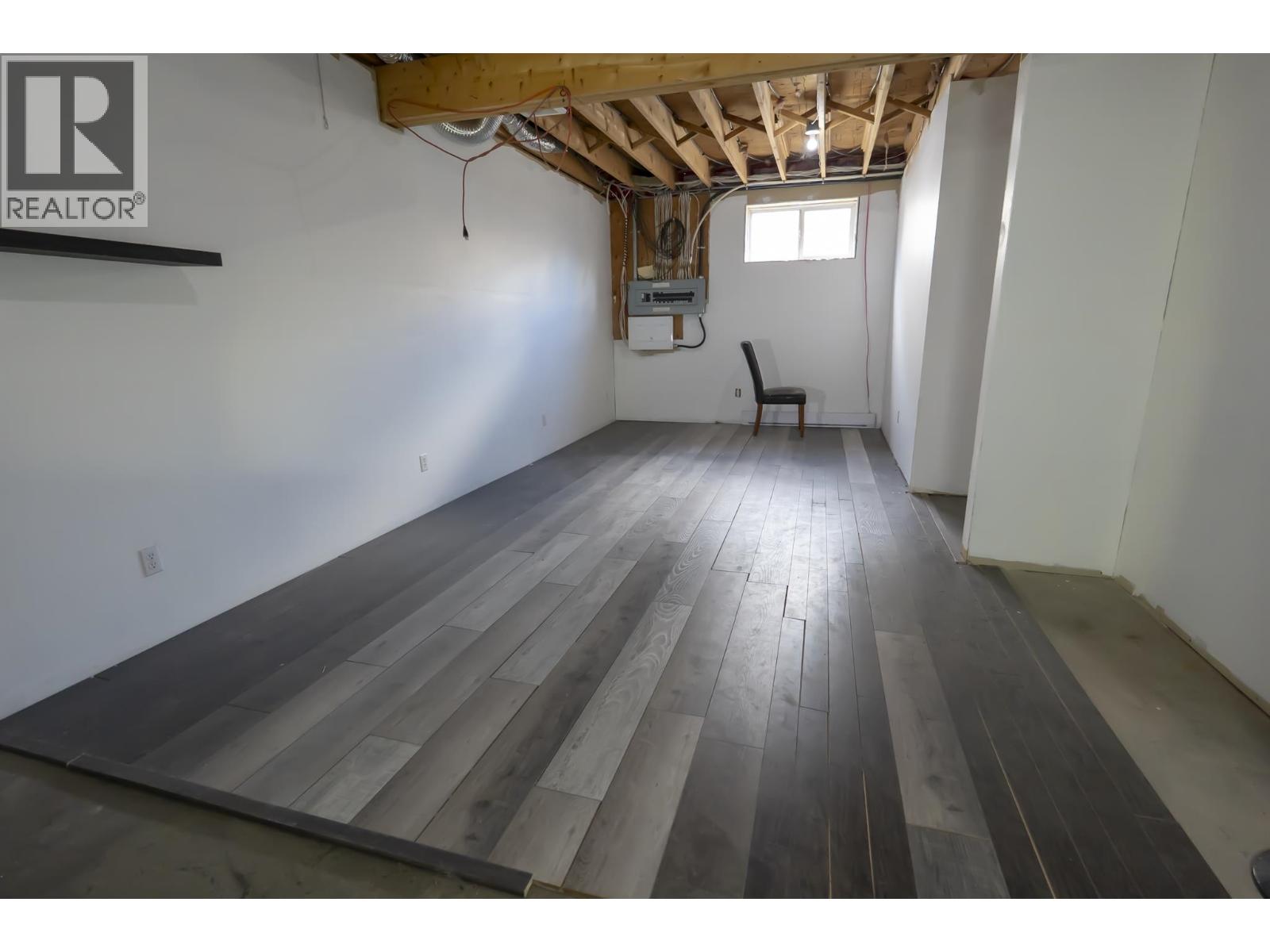 369 STEWART STREET - 27