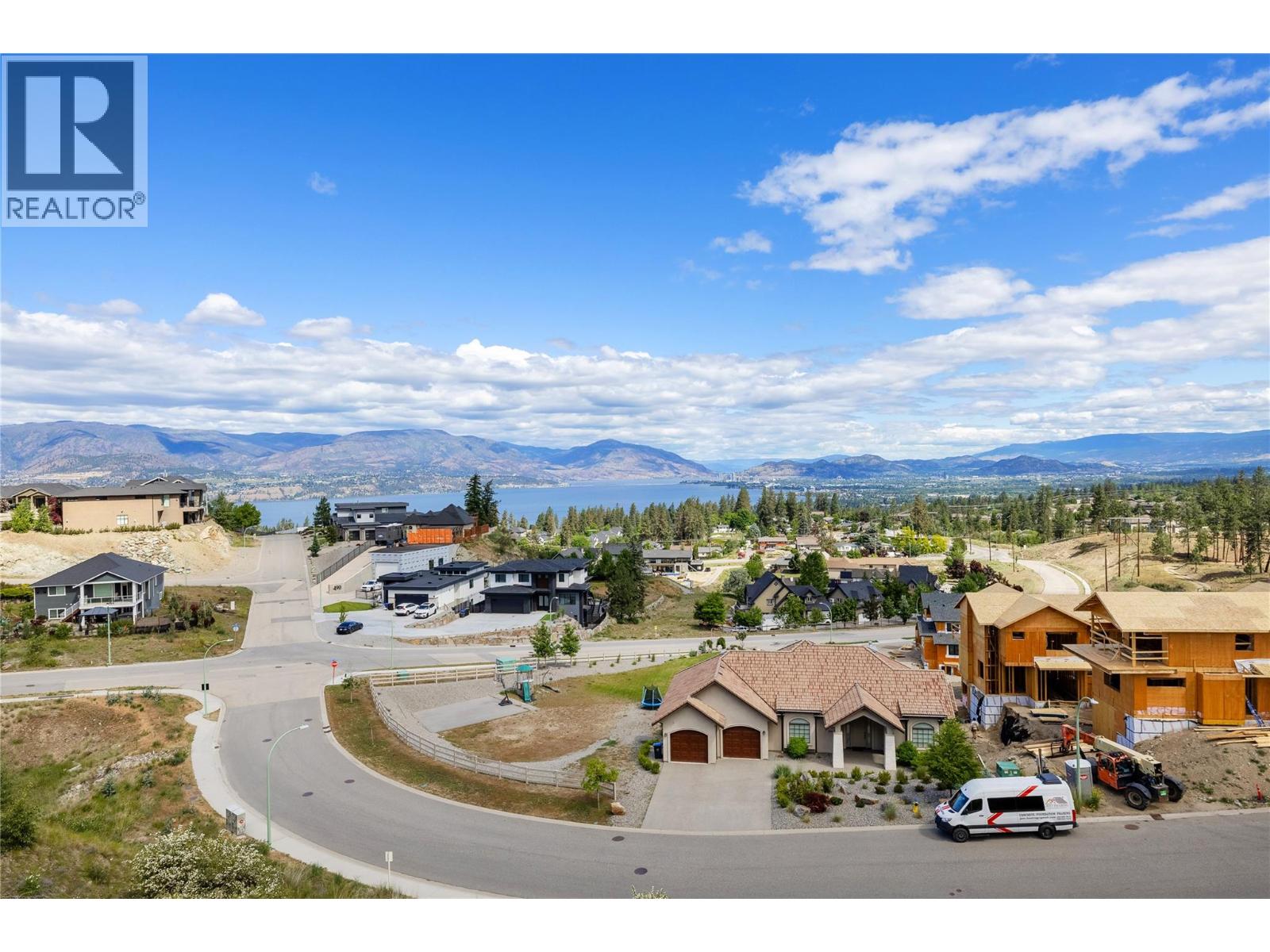 513 Trumpeter Road, Kelowna