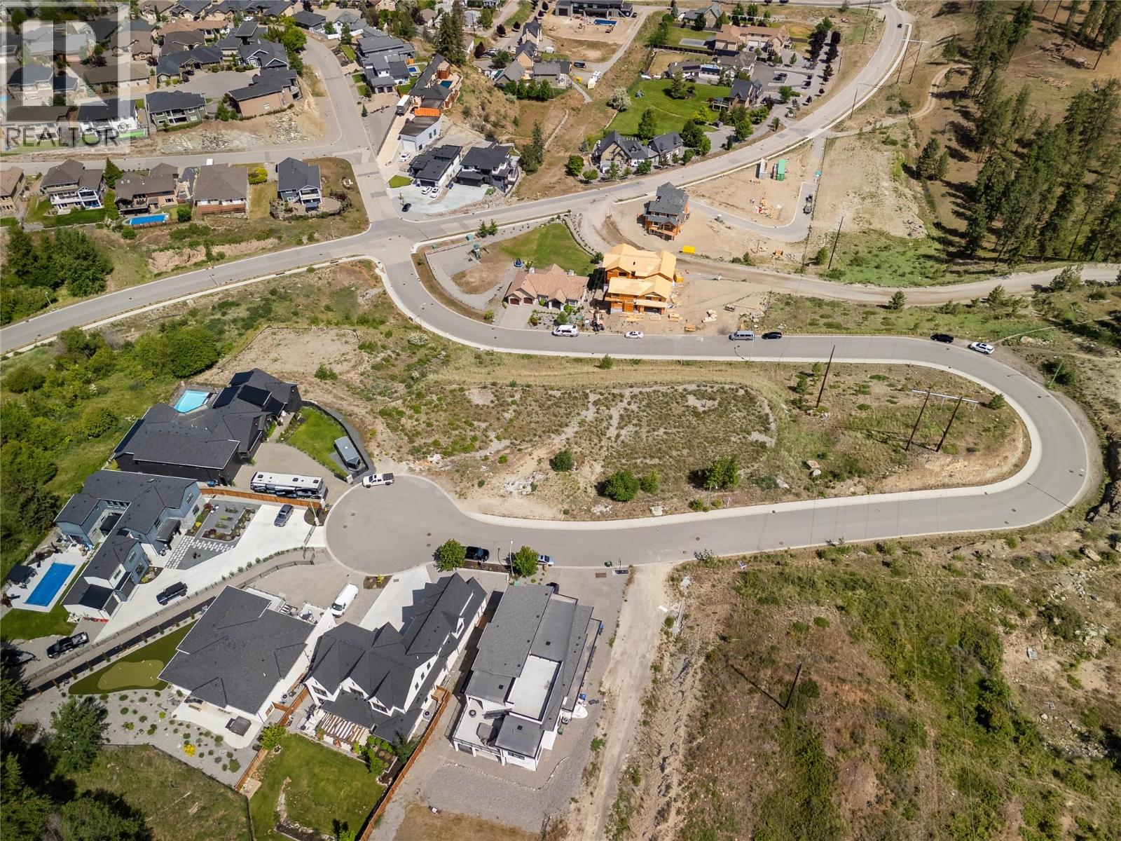 513 Trumpeter Road, Kelowna