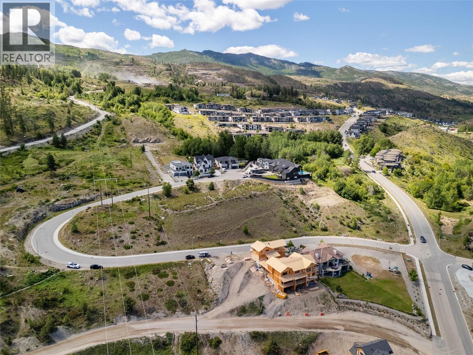 513 Trumpeter Road, Kelowna
