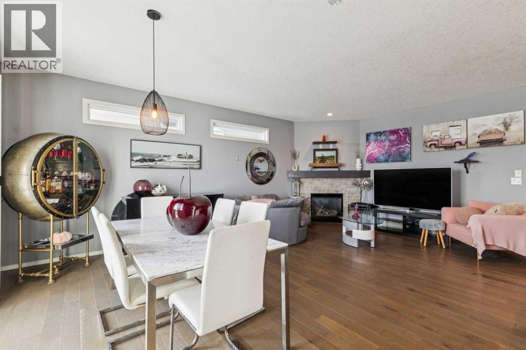 223 Cranarch Terrace SE - 9