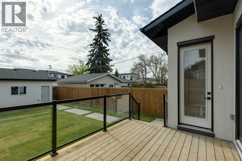 2622 30 Street SW - 46