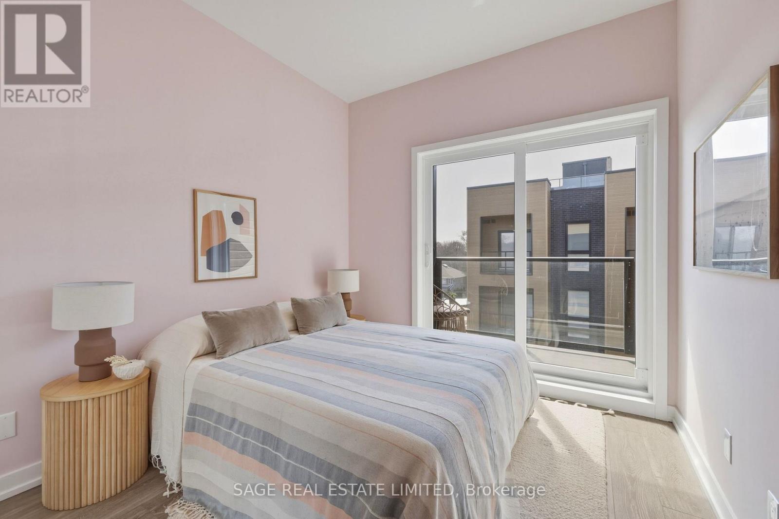 #21 35 BIRCHCLIFF AVENUE - 19