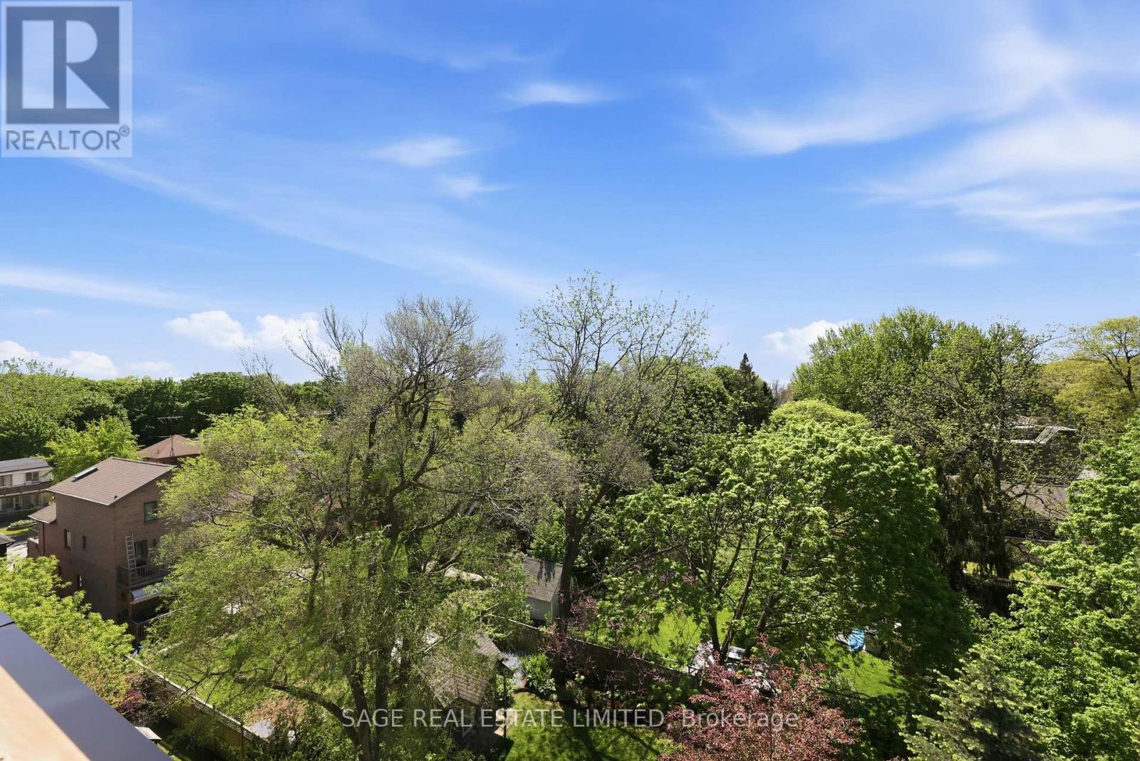 #21 35 BIRCHCLIFF AVENUE - 35