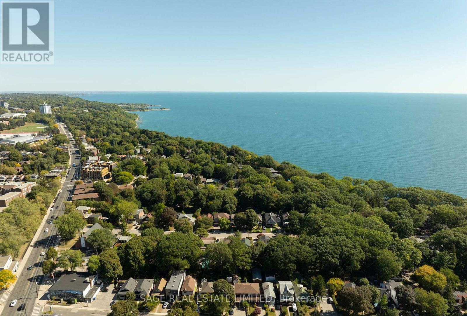 #21 35 BIRCHCLIFF AVENUE - 39
